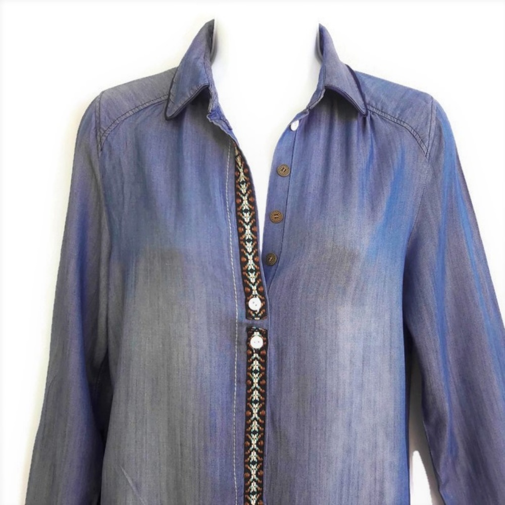 Miss Me Shirt Dress Chambray Embroidered Trim Decorative Buttons Pockets XS - Picture 5 of 8